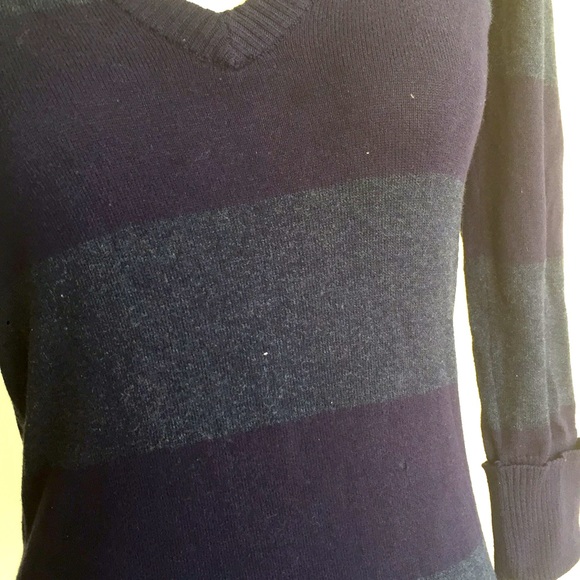 Light Striped Vneck Sweater - Picture 2 of 9